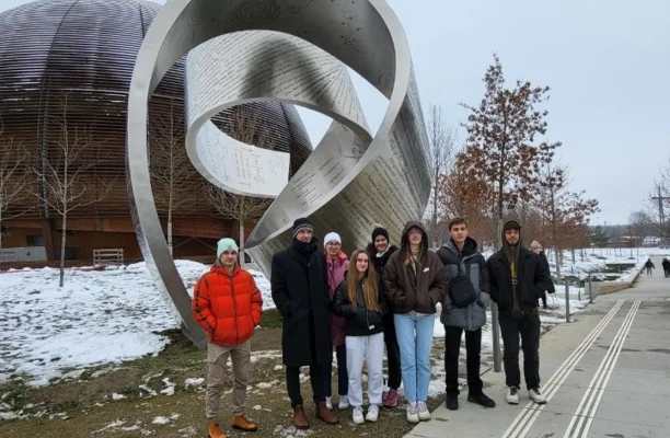Projekti - CERN 2023/24