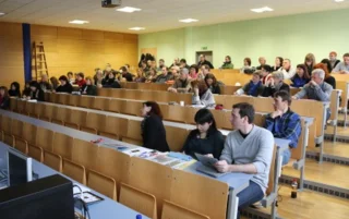Profesorji so seznanjeni z najnovejšo tehnologijo