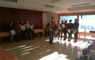 SRČNOST NAS OSREČUJE IN DOBROTA ZDRUŽUJE