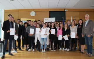 PODELITEV NEMŠKIH JEZIKOVNIH DIPLOM 1 (DSD 1)
