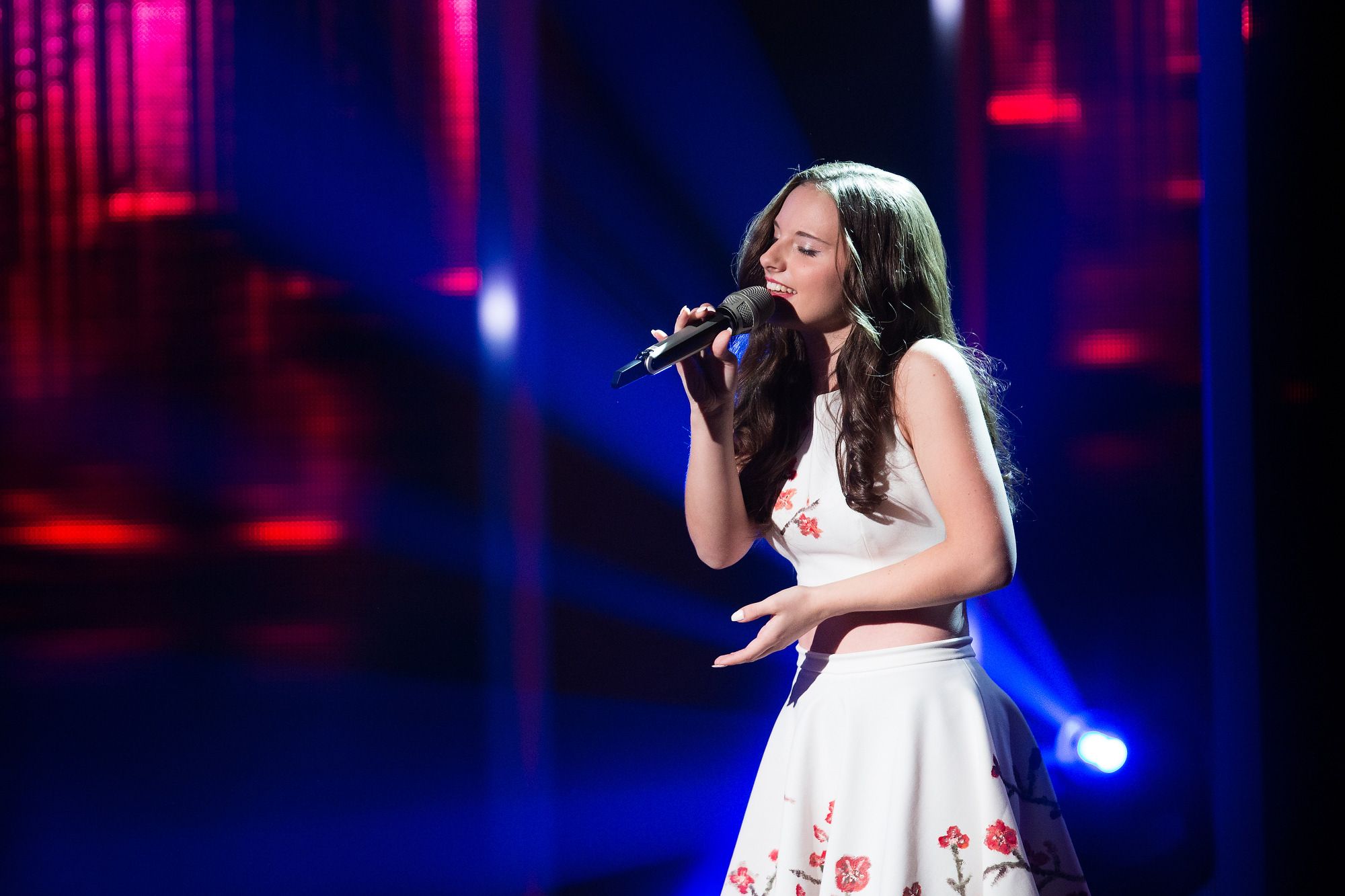 Uspešnica Klare Jazbec: Milijon in ena (video)