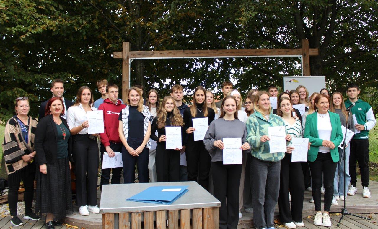 Naši dijaki izvrstni pri pridobitvi Nemške jezikovne diplome (DSD)